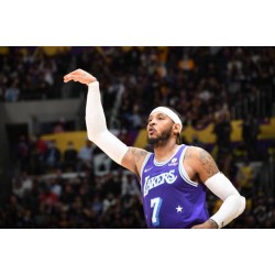 Carmelo Anthony non vive il sogno del campionato con i Los Angeles Lakers
